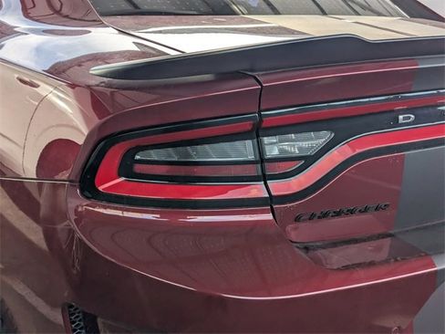 Used 2020 Dodge Charger Scat Pack w/ Driver Convenience Group image 9