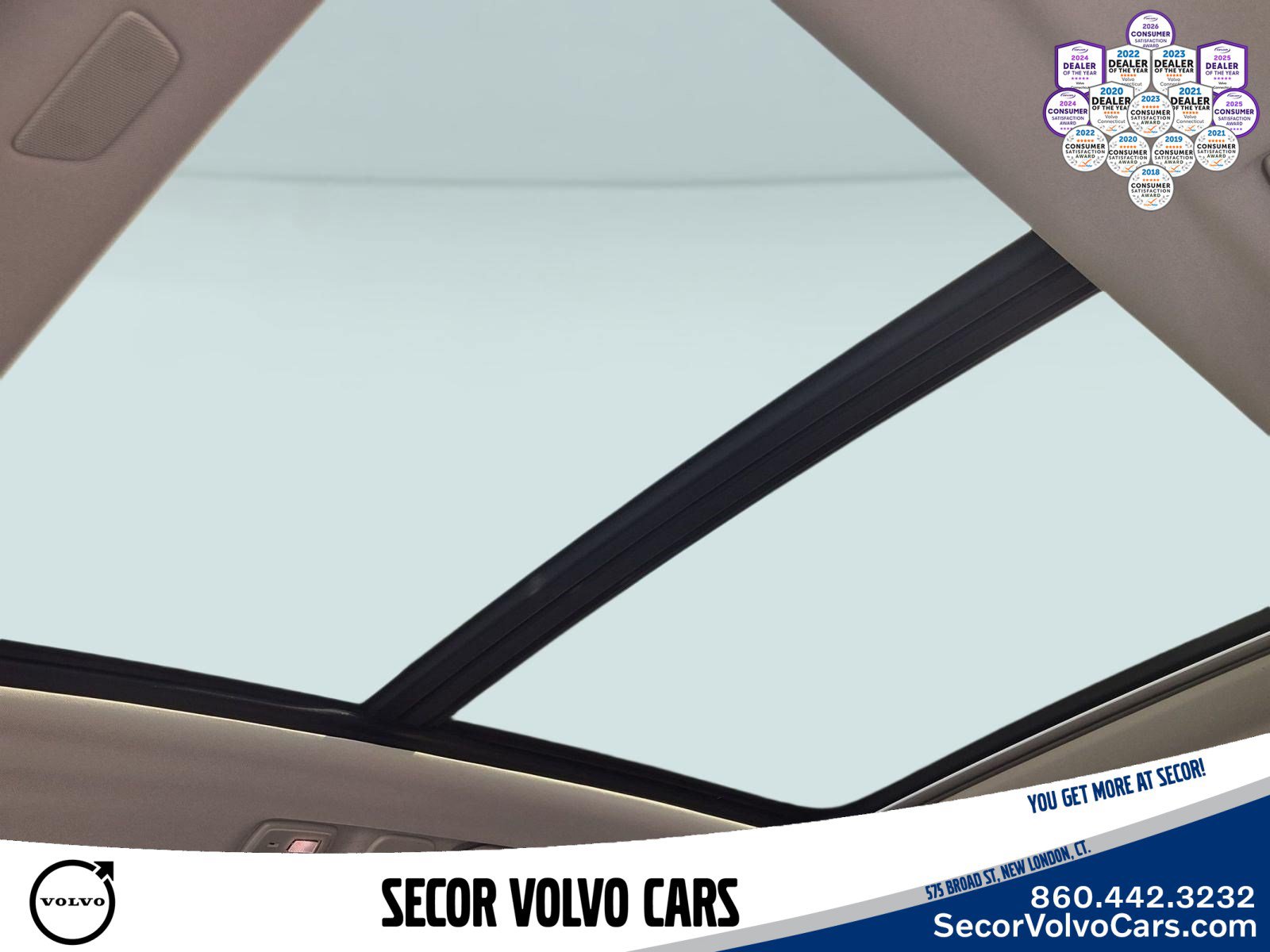 Used 2024 Volvo XC60 T8 Ultimate w/ Protection Package Premier AWD/4WD image 17