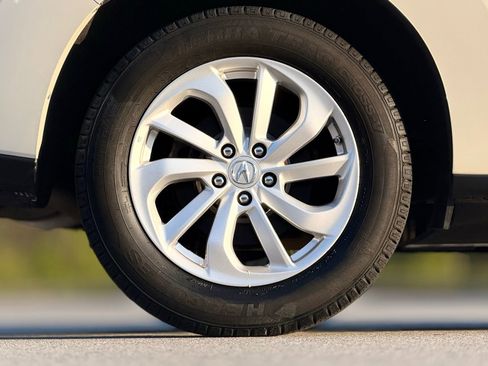 Used 2017 Acura RDX AcuraWatch Plus Package image 19