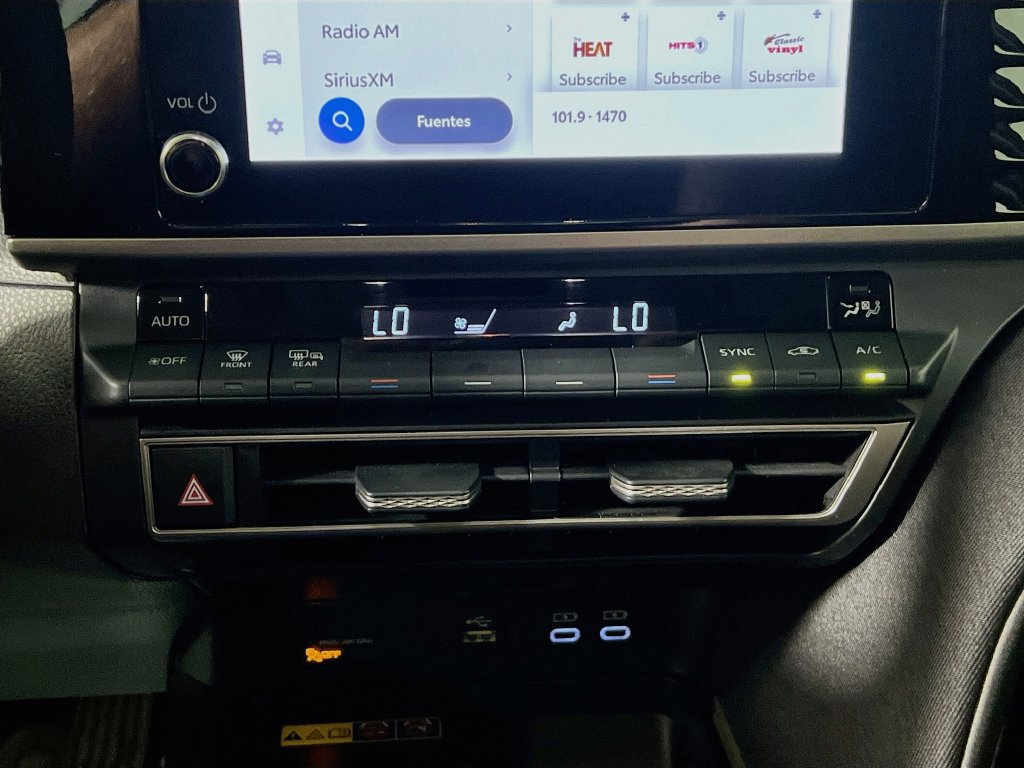 Used 2025 Toyota Camry LE w/ Convenience Package FWD image 23