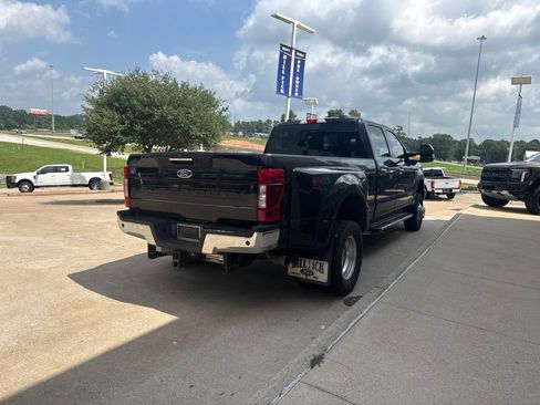 Used 2021 Ford F350 Lariat w/ Lariat Ultimate Package AWD/4WD image 8