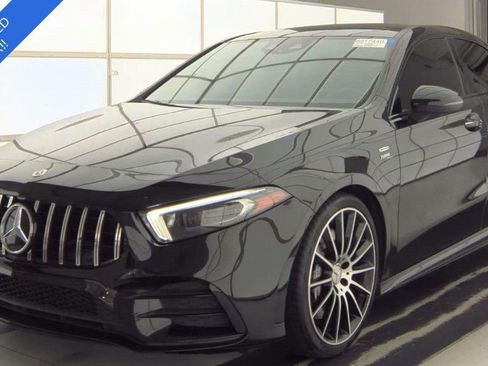 Used 2021 Mercedes-Benz A 35 AMG 4MATIC image 1