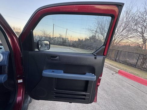 Used 2008 Honda Element EX image 22