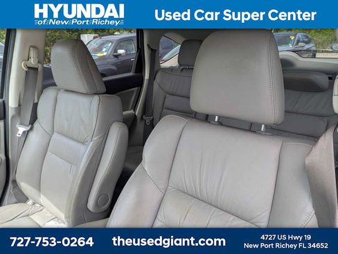 Used 2013 Honda CR-V EX-L image 3