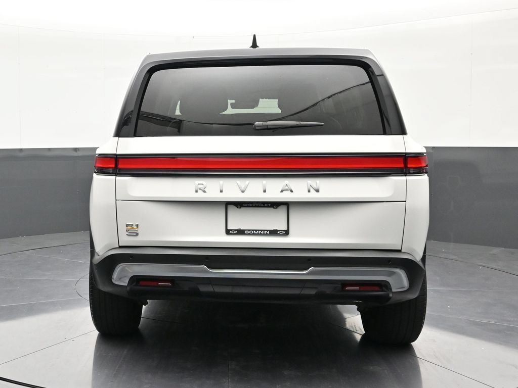 Used 2024 Rivian R1S Adventure Quad AWD/4WD image 4