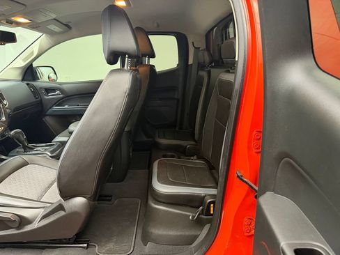 Used 2020 Chevrolet Colorado Z71 AWD/4WD image 11