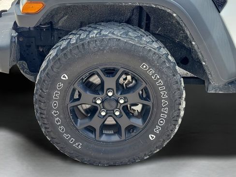 Used 2022 Jeep Wrangler Unlimited Sport AWD/4WD image 26