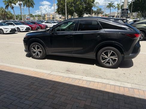 Certified 2024 Lexus RX 350 FWD w/ Technology Package image 7