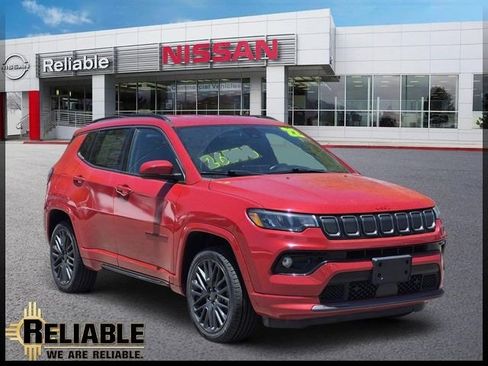 Used 2022 Jeep Compass Limited AWD/4WD image 1