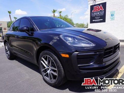 Used 2024 Porsche Macan AWD/4WD image 2