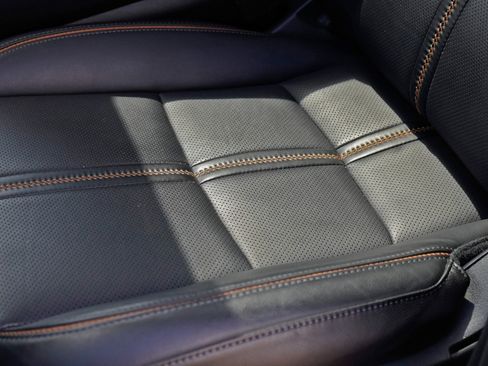 Used 2025 MAZDA CX-50 AWD 2.5 Hybrid w/ Premium Pkg image 21