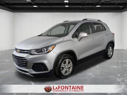 Certified 2020 Chevrolet Trax LT image 1