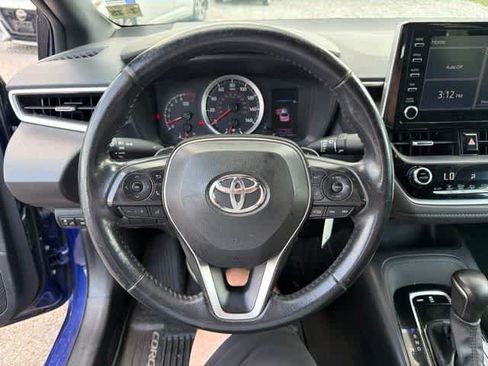 Used 2020 Toyota Corolla SE FWD image 19