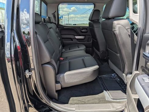 Used 2018 Chevrolet Silverado 1500 LTZ Z71 w/ Redline Edition AWD/4WD image 5