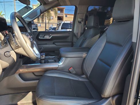 Used 2023 GMC Sierra 1500 SLT w/ SLT Premium Package image 19