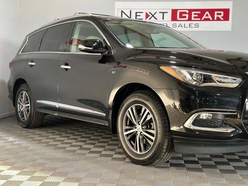 Used 2017 INFINITI QX60 Base AWD w/ Premium Plus Package image 2