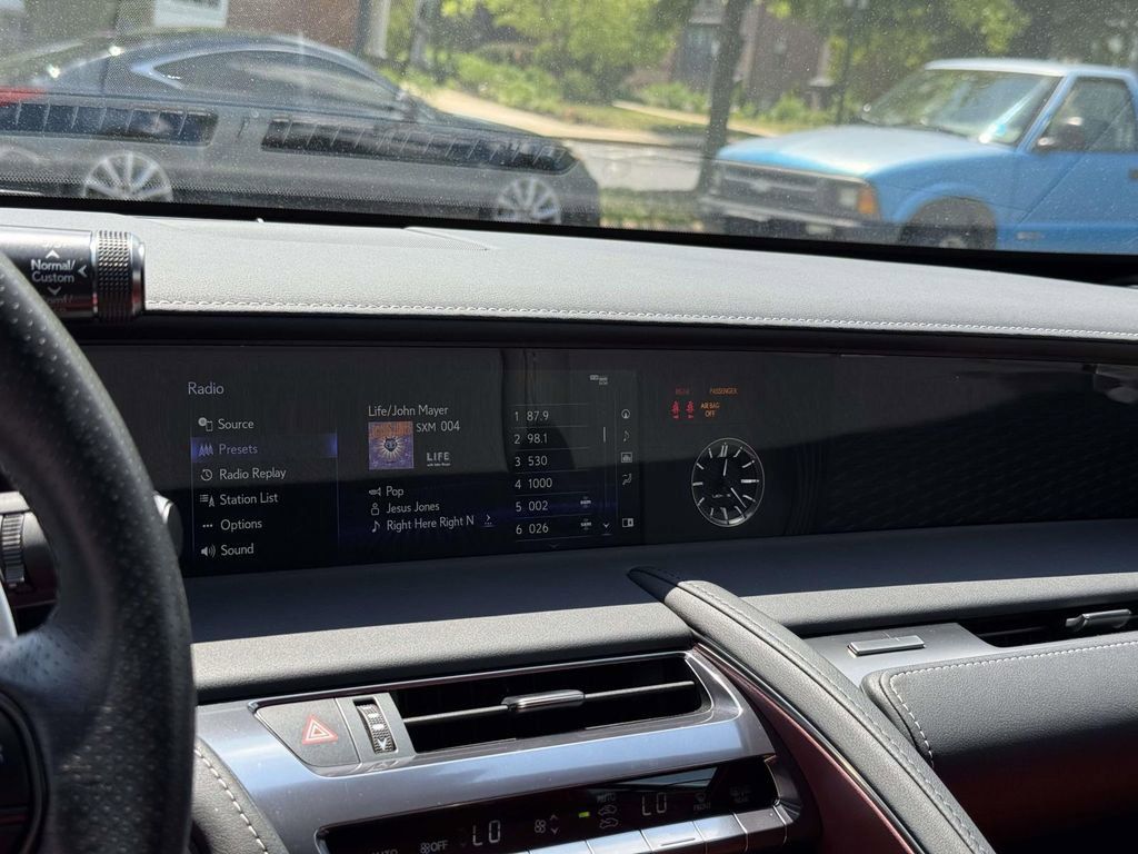Used 2021 Lexus LC 500 Convertible w/ Touring Package RWD image 11
