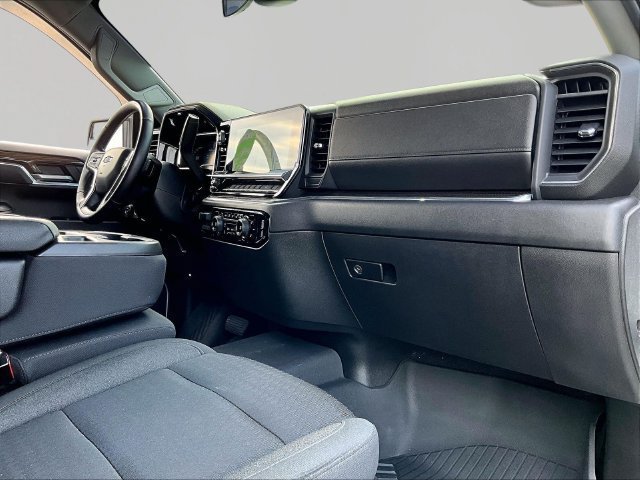 Used 2023 Chevrolet Silverado 1500 RST AWD/4WD image 14