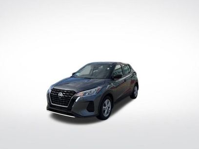 Used 2025 Nissan Kicks Play S