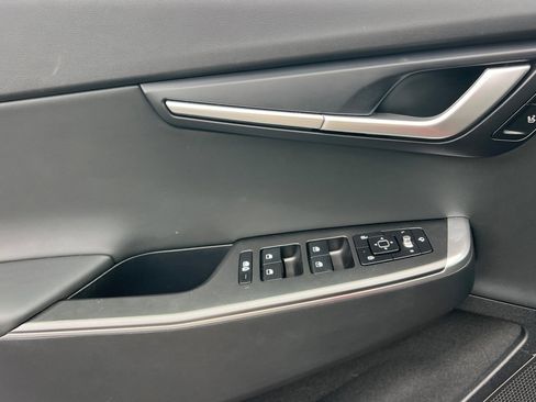 Certified 2024 Kia EV6 Light image 12