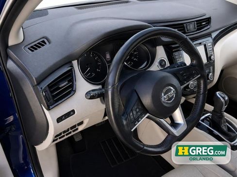 Used 2018 Nissan Rogue Sport SL w/ SL Premium Package FWD image 8