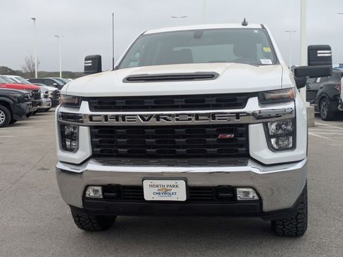 Certified 2023 Chevrolet Silverado 2500 LT w/ Convenience Package image 8