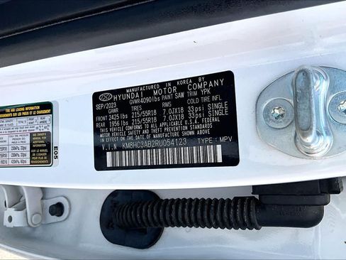Used 2024 Hyundai Kona SEL w/ Convenience Package FWD image 35
