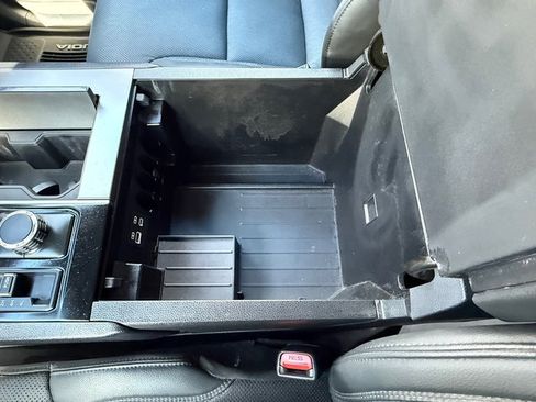 Used 2025 Toyota Sequoia SR5 image 40