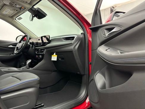 New 2026 Buick Encore GX Sport Touring w/ Advanced Technology Package FWD image 32