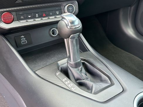 Used 2025 Ford Mustang Coupe RWD image 18
