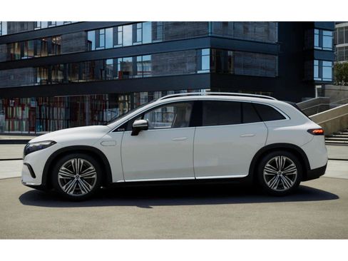 New 2026 Mercedes-Benz EQS 400 4MATIC SUV image 34