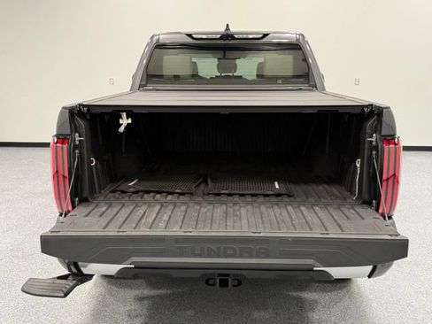Used 2023 Toyota Tundra Capstone AWD/4WD image 8