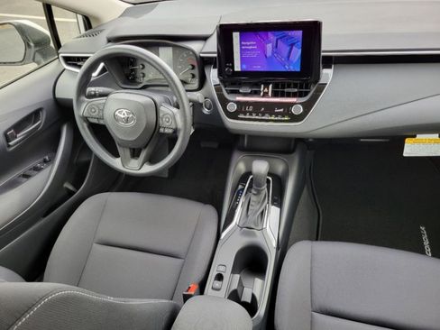 Used 2023 Toyota Corolla LE w/ LE Convenience Package FWD image 20