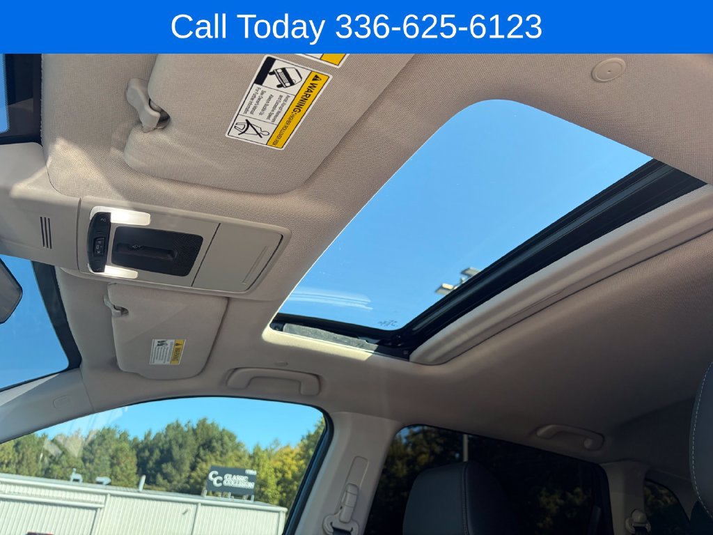 Used 2025 Honda CR-V EX-L image 22