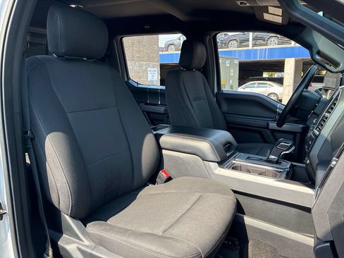 Used 2019 Ford F150 XLT w/ Equipment Group 302A Luxury AWD/4WD image 33