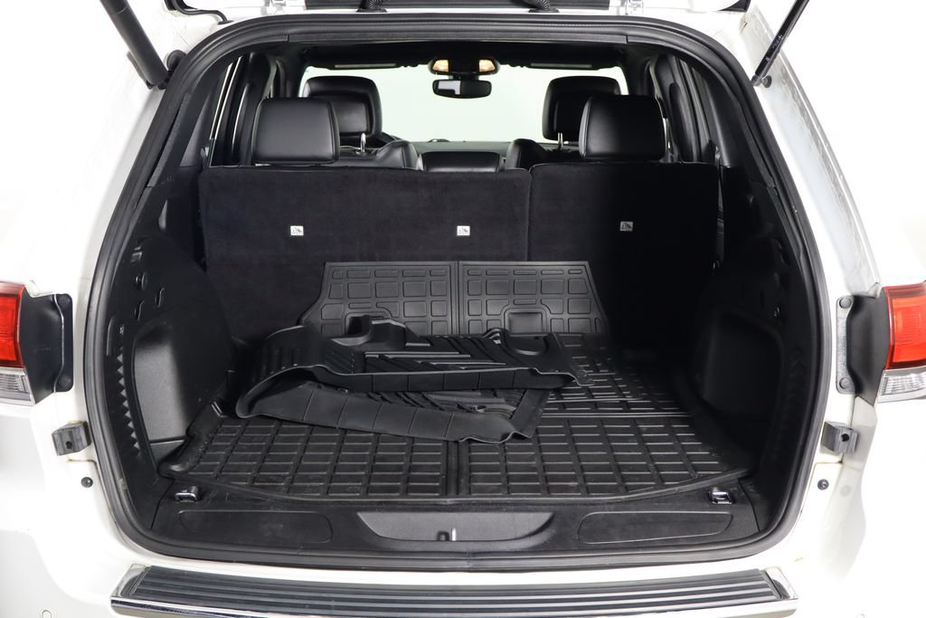 Used 2022 Jeep Grand Cherokee Limited AWD/4WD image 17