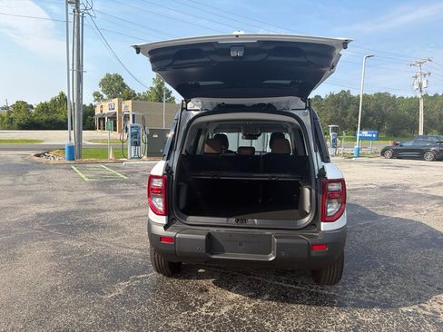New 2026 Ford Bronco Sport Outer Banks w/ Outer Banks Tech Package+ AWD/4WD image 12
