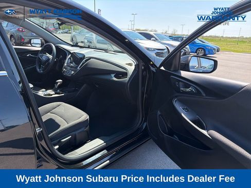 Used 2023 Chevrolet Malibu LT FWD image 27