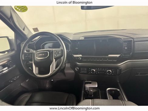 Used 2025 GMC Sierra 1500 SLT w/ SLT Premium Package AWD/4WD image 15