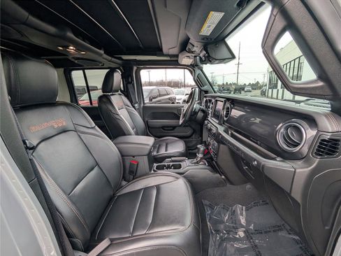 Used 2023 Jeep Wrangler Unlimited Rubicon 392 w/ Xtreme Recon 35" Tire Package image 11