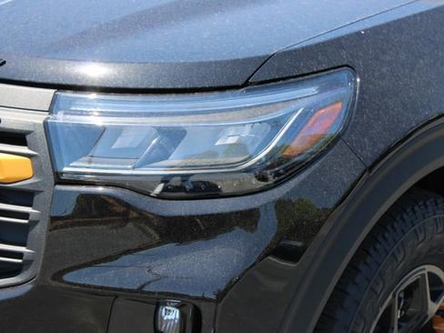 New 2026 Ford Explorer Tremor w/ Tremor Ultimate Package AWD/4WD image 21