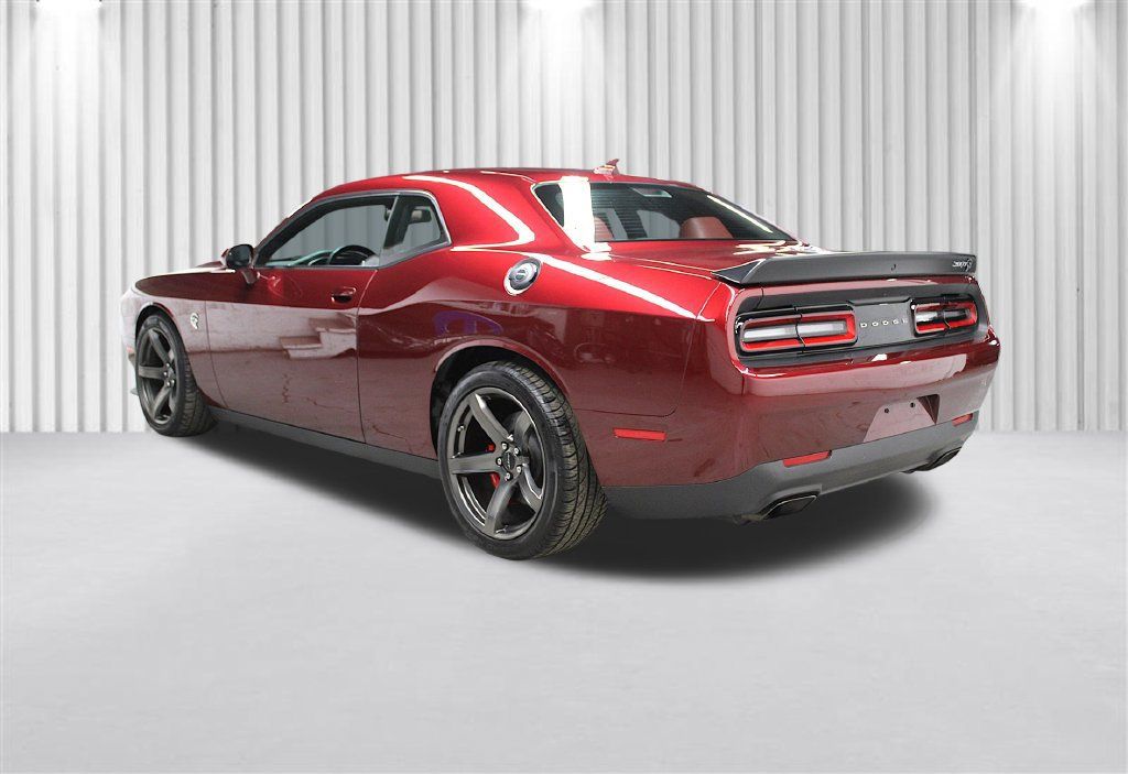 Used 2022 Dodge Challenger SRT Hellcat w/ Plus Package RWD image 5