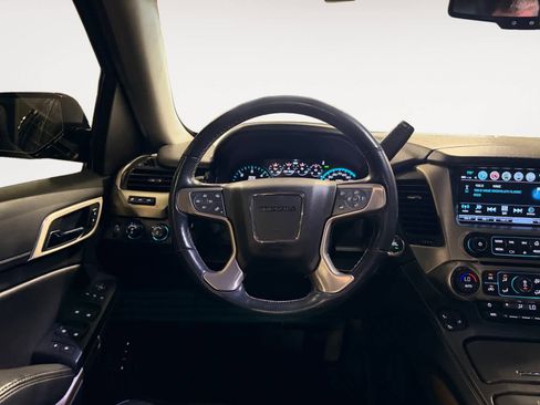 Used 2019 GMC Yukon Denali w/ Open Road Package AWD/4WD image 13