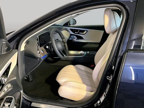 New 2027 Mercedes-Benz E 450 4MATIC Sedan image 13