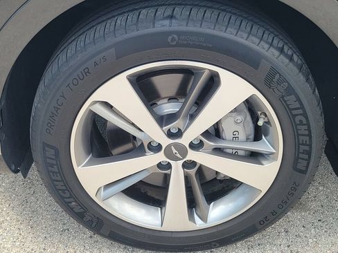 Used 2024 Genesis GV80 3.5T AWD/4WD image 7