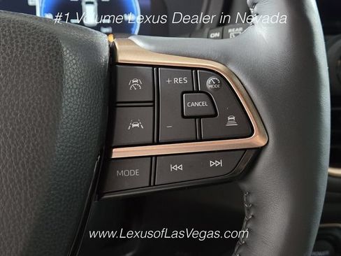 Used 2026 Toyota Grand Highlander AWD Hybrid image 32