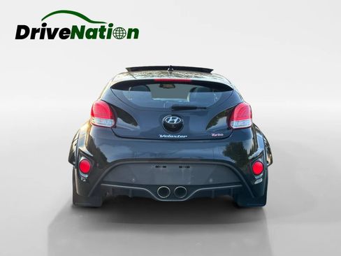Used 2015 Hyundai Veloster Turbo w/ Option Group 04 FWD image 6
