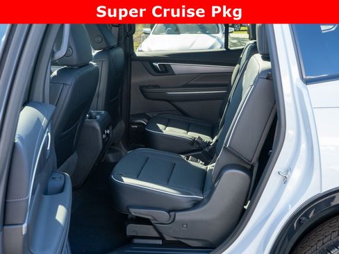 New 2026 Buick Enclave Sport Touring w/ Super Cruise Package image 20