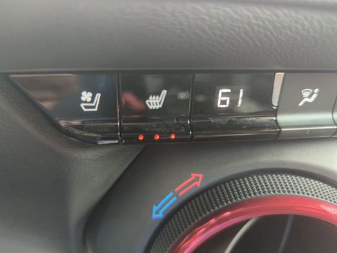 Used 2020 Chevrolet Blazer RS image 27