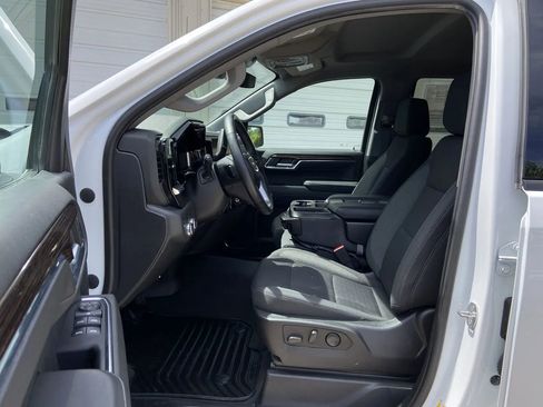 Used 2022 GMC Sierra 1500 Elevation AWD/4WD image 12